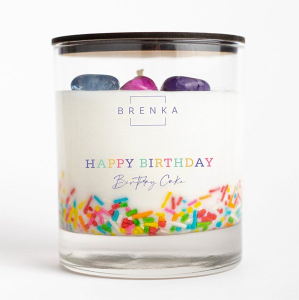 Brenka Candles Velas Artesanales y Veganas Para Conectar a traves del aroma Candle Happy Birthday